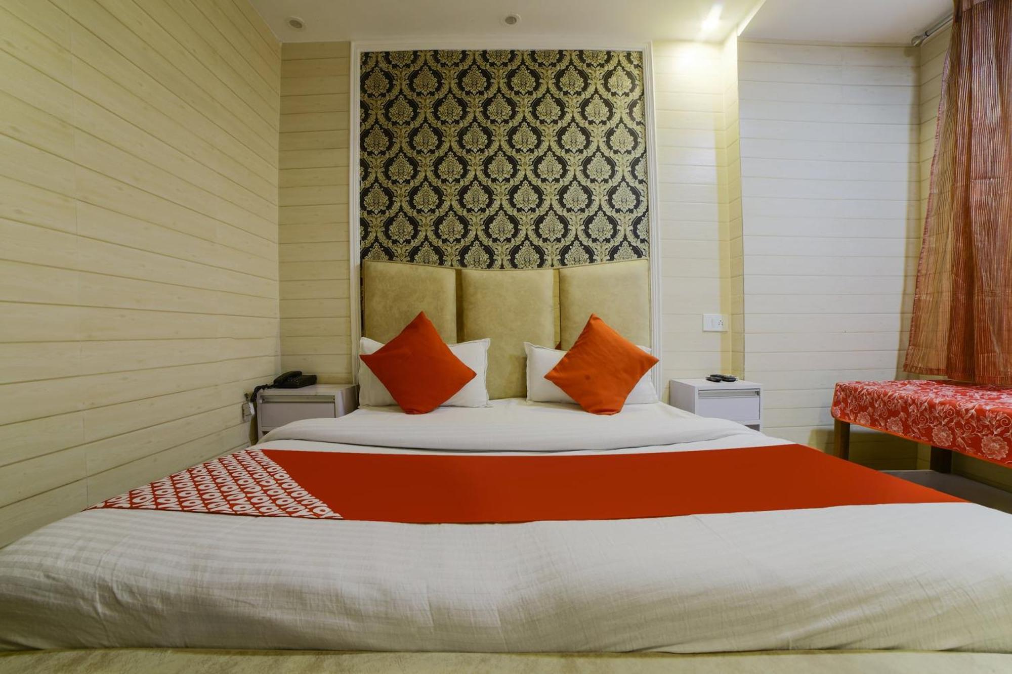 ניו דלהי Hotel O Garg Inn מראה חיצוני תמונה