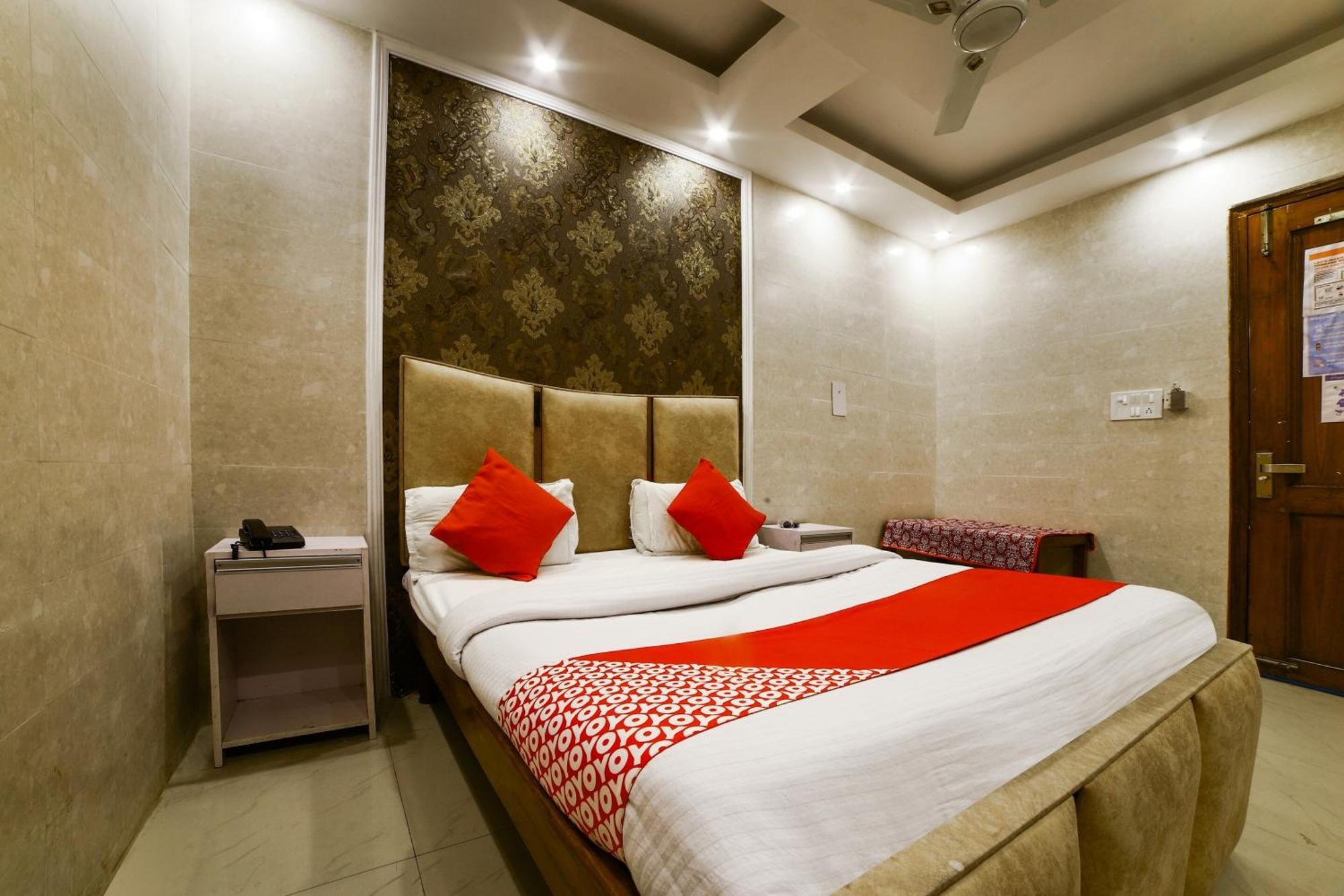 ניו דלהי Hotel O Garg Inn מראה חיצוני תמונה